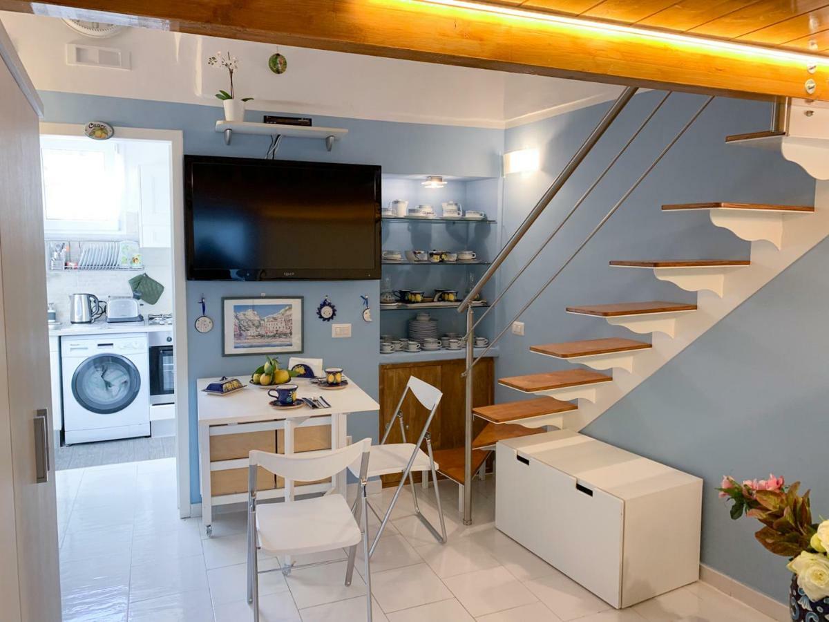 Casa Vacanze Freeholiday House Minori Exteriér fotografie